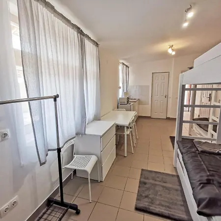 Greenfield Hostel Kisoroszi