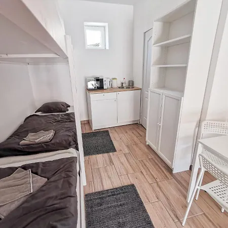 Hostel Greenfield Kisoroszi