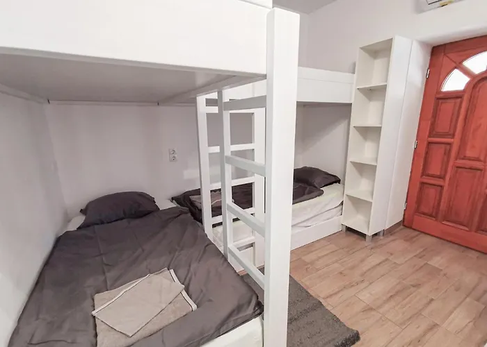 Hostel Greenfield