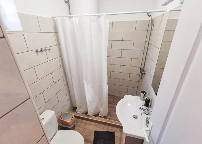 Greenfield Hostel Kisoroszi